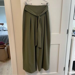 Wide leg pants